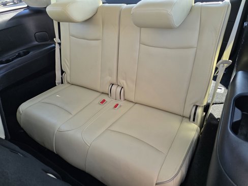 Used 2019 INFINITI QX60 Luxe w/ Essential Package image 18