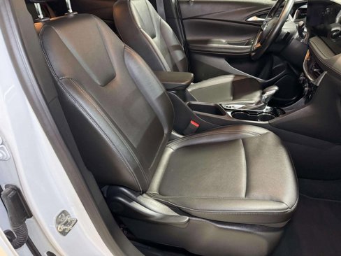 Used 2024 Buick Encore GX Sport Touring image 25