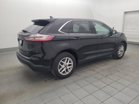 Used 2024 Ford Edge SEL image 10