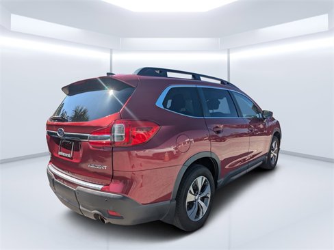 Used 2019 Subaru Ascent Premium image 3