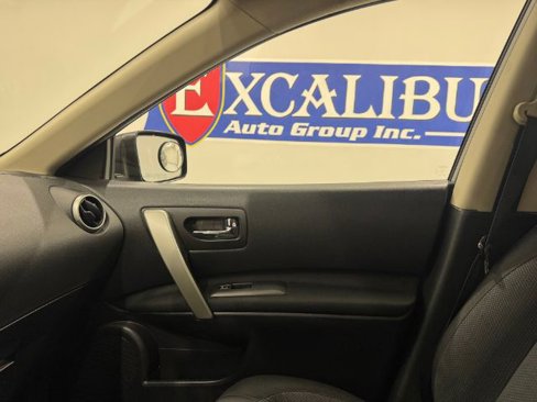 Used 2013 Nissan Rogue S image 14