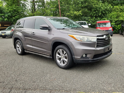 Used 2015 Toyota Highlander XLE image 7