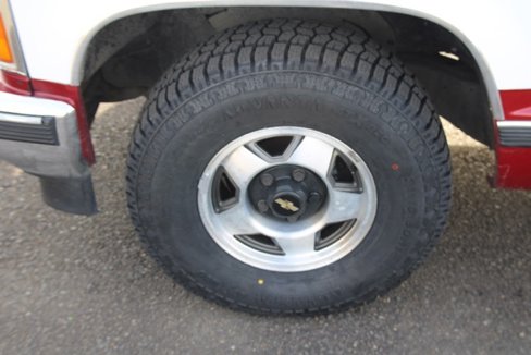 Used 1990 Chevrolet Silverado 1500 2WD Regular Cab image 32