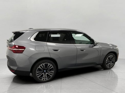 New 2026 BMW X3 xDrive30 w/ Premium Package image 2