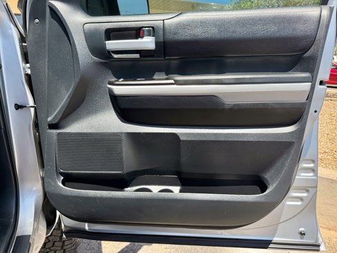 Used 2018 Toyota Tundra SR5 image 27
