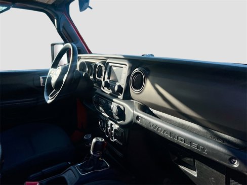 Used 2018 Jeep Wrangler Unlimited Sport S image 30