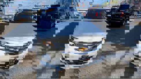 Used 2016 Chevrolet Impala LT w/ Convenience Package image 31