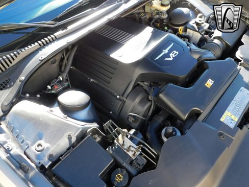 Used 2003 Ford Thunderbird image 22
