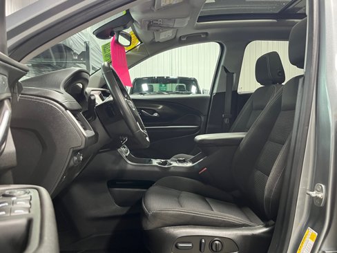 Certified 2023 GMC Terrain SLE w/ Driver Convenience Package image 13