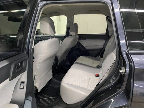 Used 2014 Subaru Forester 2.5i image 12