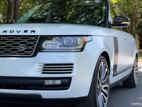 Used 2017 Land Rover Range Rover Long Wheelbase Autobiography image 5