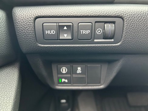 Used 2018 Honda Accord Touring image 14