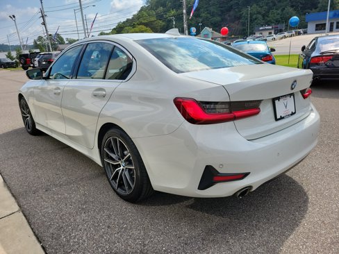 Used 2019 BMW 330i Sedan w/ Premium Package image 7