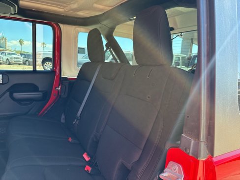 Used 2019 Jeep Wrangler Unlimited Sport image 18