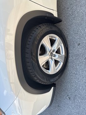 Used 2021 Toyota Highlander LE image 8