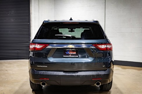 Used 2018 Chevrolet Traverse LT image 9