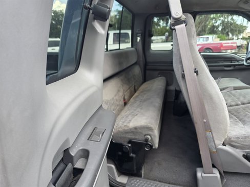 Used 1999 Ford F350 Lariat image 20