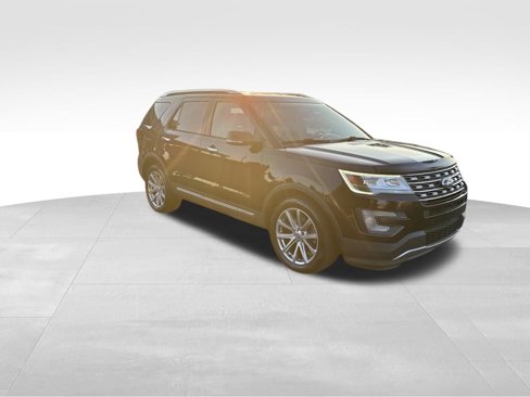 Used 2017 Ford Explorer Limited image 8