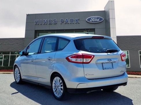 Certified 2018 Ford C-MAX SE w/ Equipment Group 201A image 5