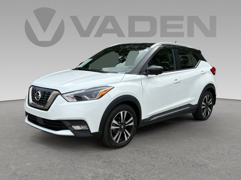 Used 2020 Nissan Kicks SR image 21