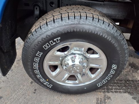 Used 2018 RAM 2500 Tradesman w/ Chrome Appearance Group image 18