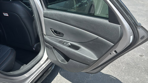 Used 2022 Hyundai Elantra N Line image 31