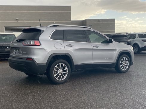 Used 2019 Jeep Cherokee Latitude Plus w/ Comfort/Convenience Group image 27