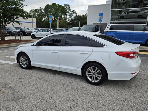 Used 2016 Hyundai Sonata SE image 4