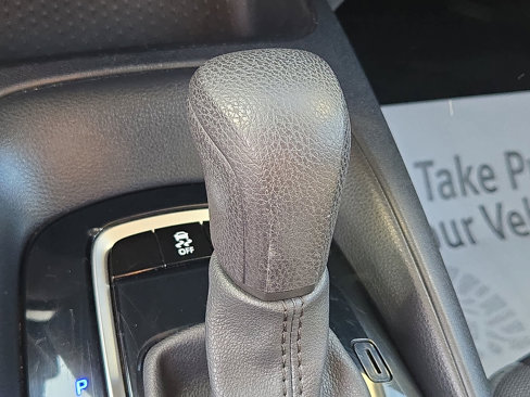 Used 2023 Toyota Corolla LE image 19