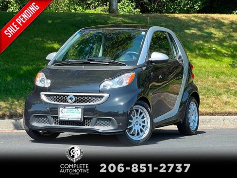 Used 2013 smart fortwo Coupe image 1