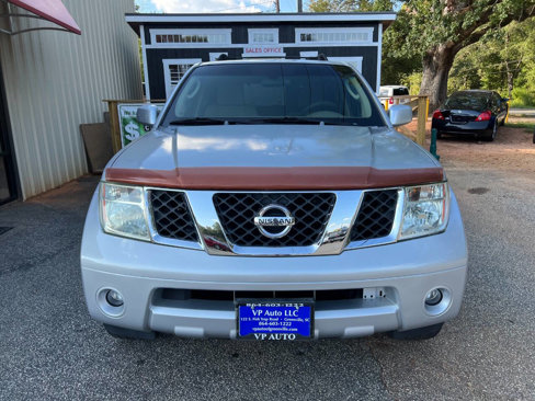 Used 2006 Nissan Pathfinder SE image 2