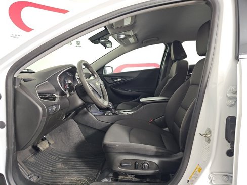 Used 2023 Chevrolet Malibu LT image 10