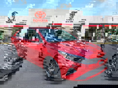 Used 2024 Kia Forte LXS image 2