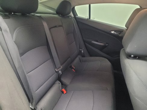 Used 2018 Chevrolet Cruze LT w/ Convenience Package image 19