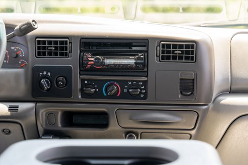 Used 2003 Ford F350 Lariat image 29