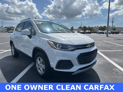 Used 2022 Chevrolet Trax LT image 1