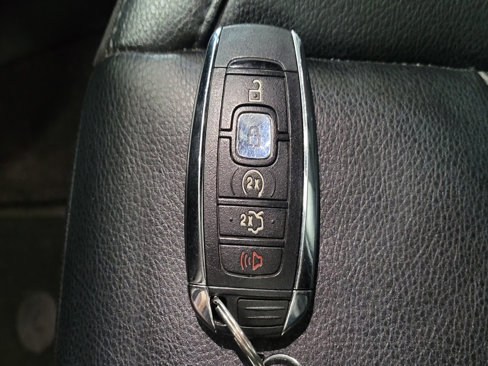 Used 2018 Lincoln MKC Premiere image 32