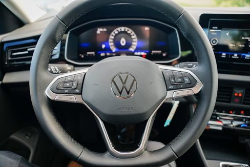 New 2025 Volkswagen Jetta S image 13