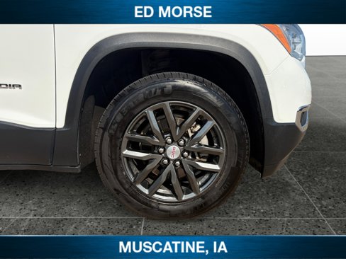 Used 2018 GMC Acadia SLT image 12