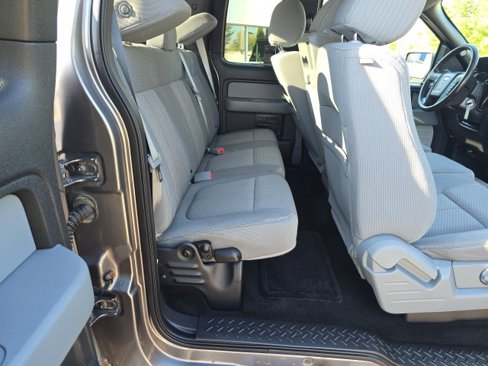 Used 2014 Ford F150 XLT w/ XLT Chrome Package image 19