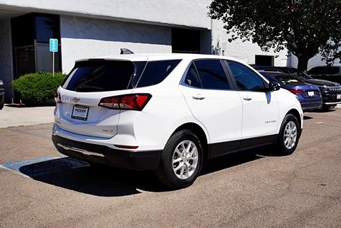 Used 2024 Chevrolet Equinox LT image 8