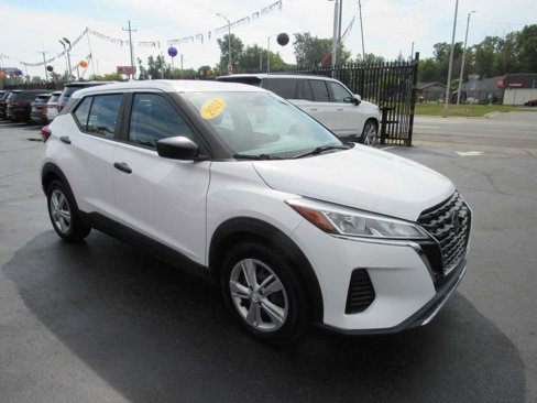 Used 2021 Nissan Kicks S image 4