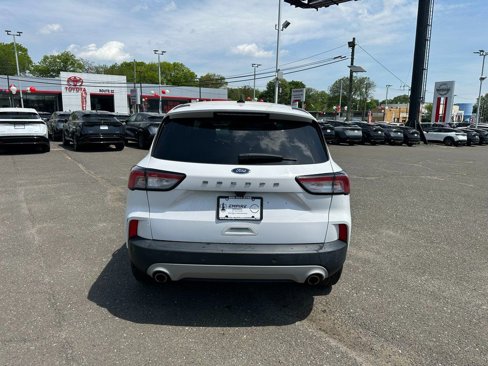 Used 2022 Ford Escape SE w/ Cold Weather Package image 6