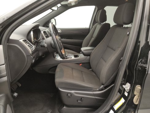 Used 2020 Jeep Grand Cherokee Laredo image 17