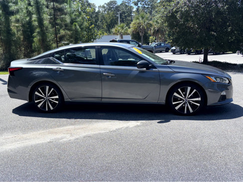 Used 2022 Nissan Altima 2.5 SR image 31