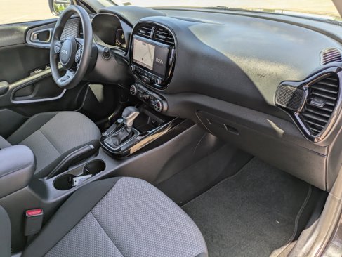 Used 2023 Kia Soul S image 13