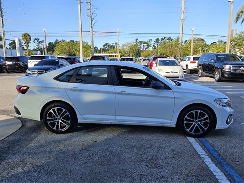 Certified 2024 Volkswagen Jetta Sport image 16