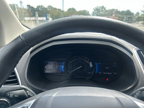 Used 2024 Ford Edge SEL image 27