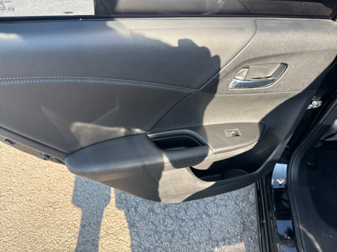 Used 2015 Honda Accord Sport image 12