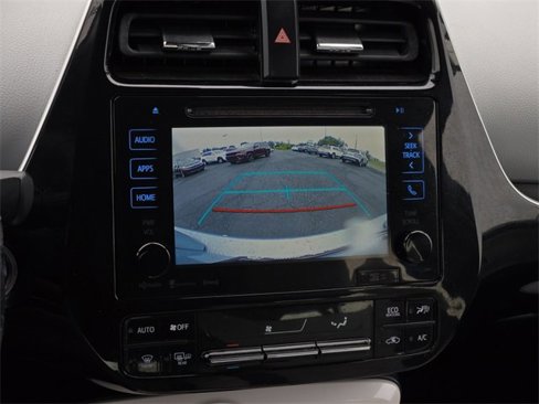 Used 2017 Toyota Prius Four image 20
